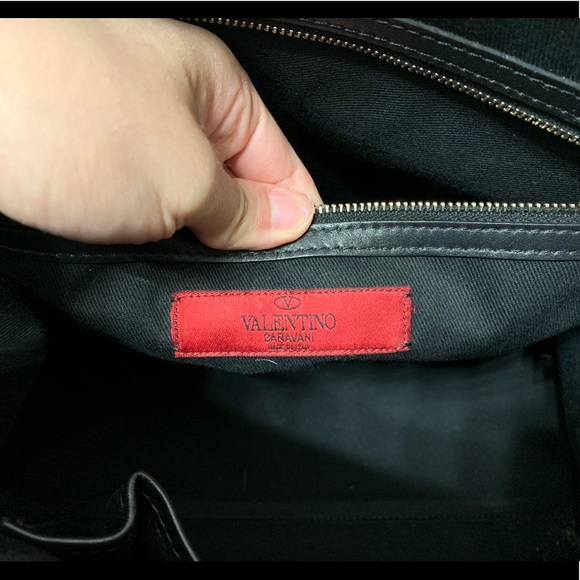 Authentic Valentino Garavani rockstud tote handbag - Picture 7 of 8
